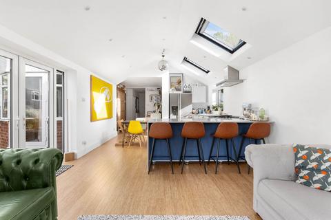 undefined, 38 Battenhall Road, Battenhall, Worcester.  WR5 2BQ
