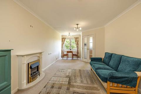 1 bedroom flat for sale, 40 Kerfield Court, Dryinghouse Lane, Kelso TD5 7BP