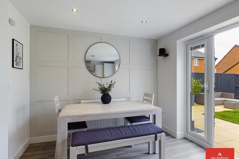 4 Turnpike Crescent, Burscough, Ormskirk, L40 7AQ