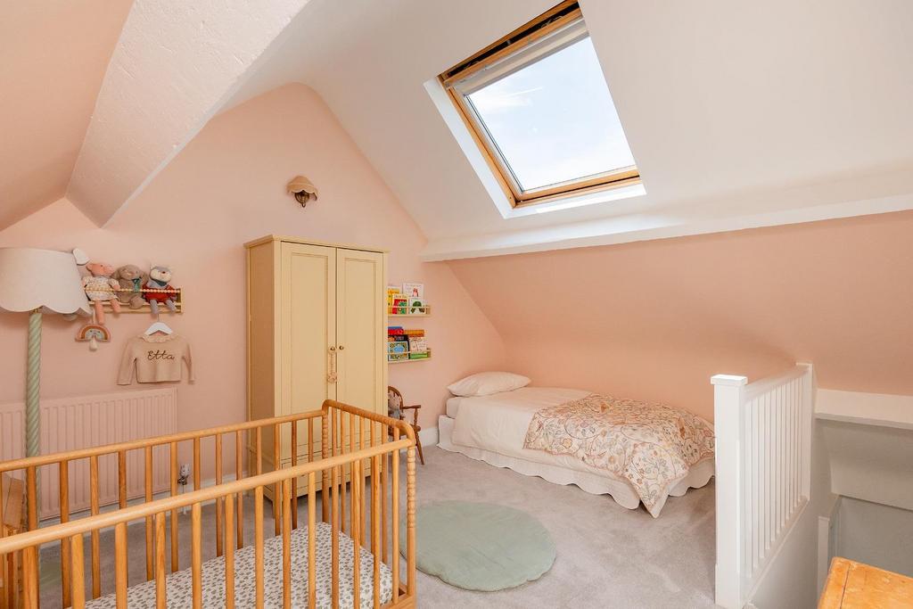 1 B0 R8 WE - Bedroom C.jpg