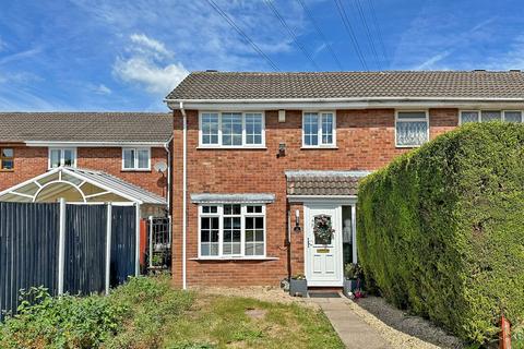 6 Lanes Close, Wombourne, Wolverhampton, WV5 8JD