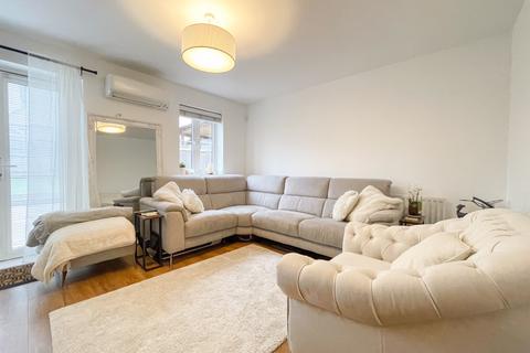18 Chancel Drive, Wainscott, Rochester, ME3 8FT