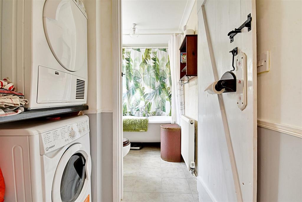 Utility Room.jpg