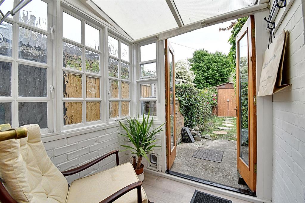 Garden Room 1.jpg