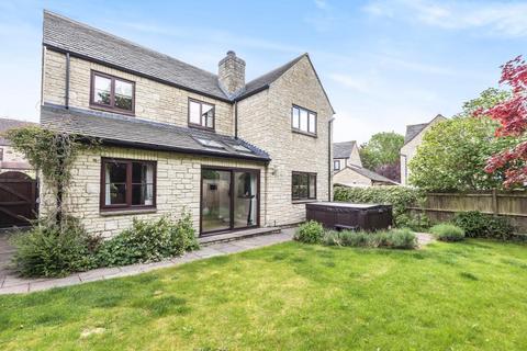 41 Idbury Close, Witney, OX28 5FE