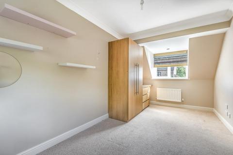 41 Idbury Close, Witney, OX28 5FE