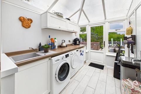 14 Barnardiston Way, Witham, CM8 2EQ