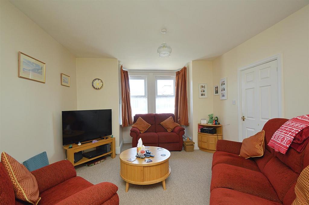 Resized Lounge1.jpg