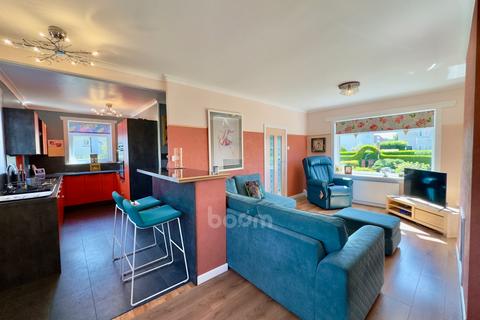 13 Dipple View, Kilbirnie, KA25 7HS