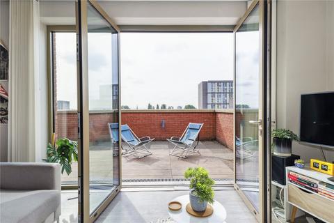 2 bedroom apartment for sale, Hulme Hall Road, Manchester, M15