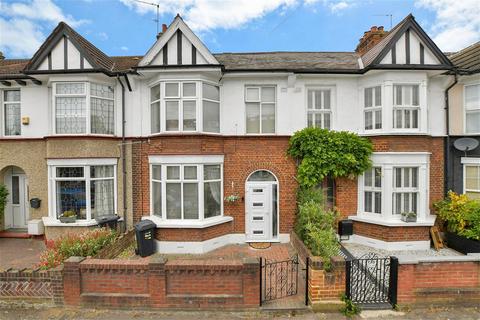 24 Waverley Road, London, E18 1HX