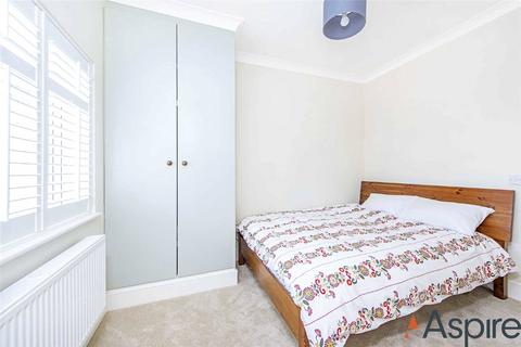 Flat 1, 155 Mitcham Lane, London, SW16 6NA