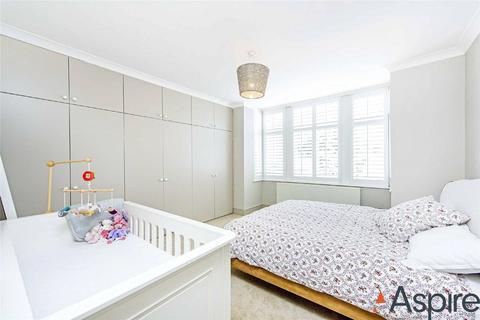 Flat 1, 155 Mitcham Lane, London, SW16 6NA