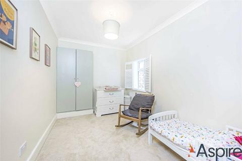 Flat 1, 155 Mitcham Lane, London, SW16 6NA