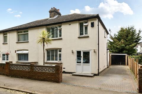 27 Eynsford Road, Greenhithe, DA9 9HB