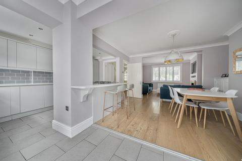 27 Eynsford Road, Greenhithe, DA9 9HB