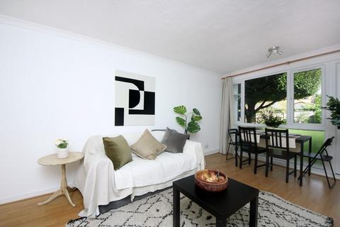 1 bedroom flat for sale, Fairlea Place, W5