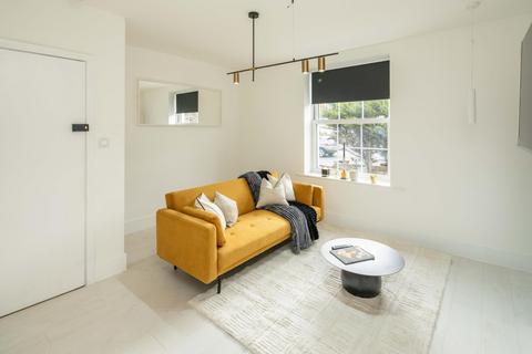 2 bedroom apartment to rent, New Cross Road, London, SE14