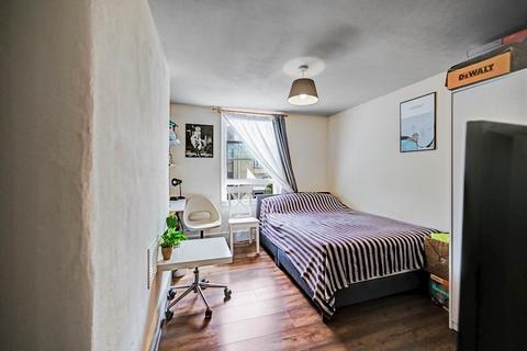 undefined, Meeson Road, London E15