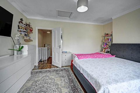 undefined, Meeson Road, London E15