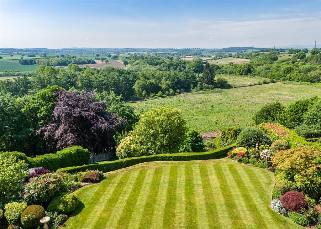 Fernfields-drone-2.jpg