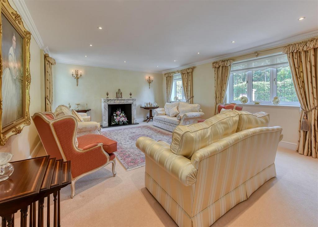 Fernfields-drawing room.jpg