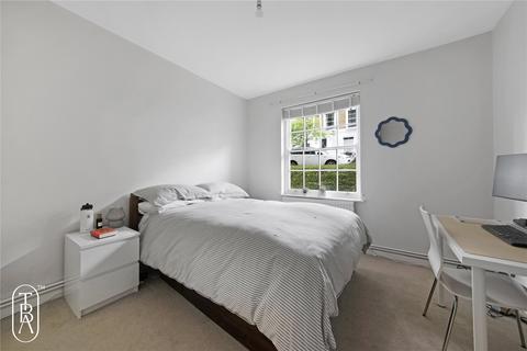 Flat E, 11 Compton Road, London, N1 2PA