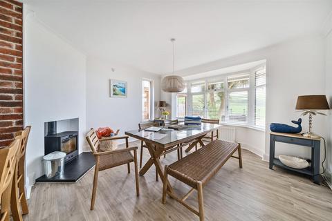 Greenbank Beach Road, Woolacombe, EX34 7BT