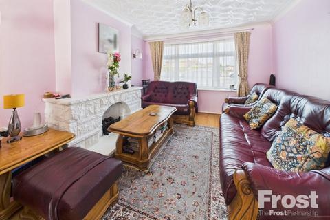 4 bedroom semi-detached house for sale, Amanda Court, Langley, Berkshire, SL3