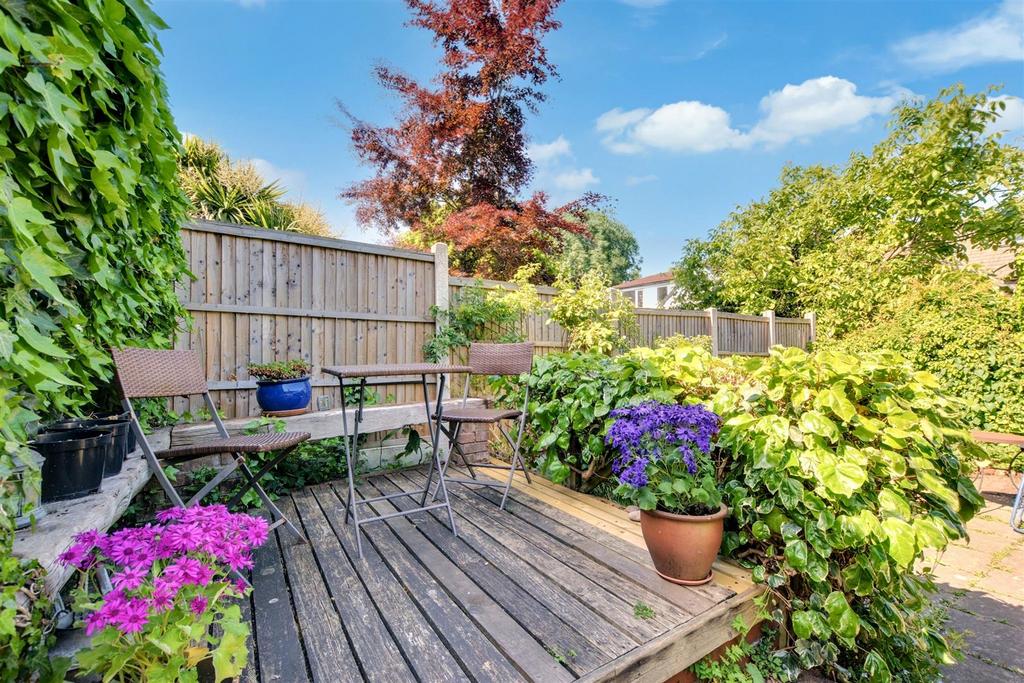 Garden 2.jpeg