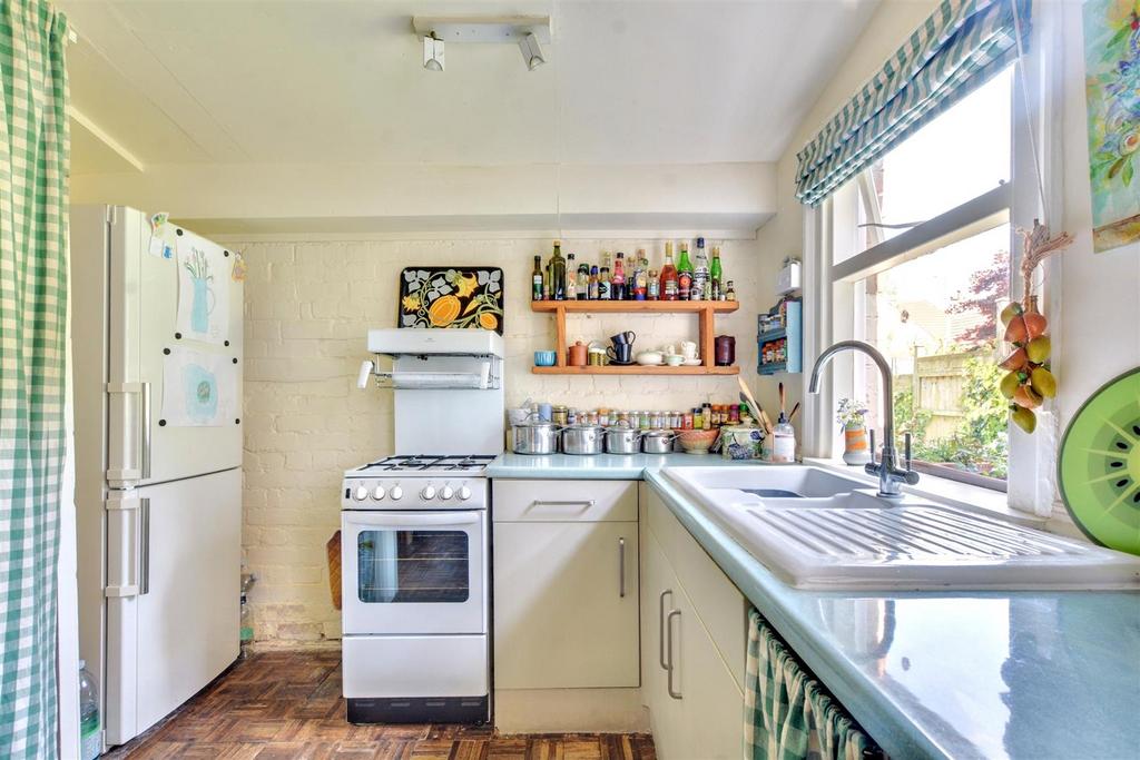 Kitchen 3.jpeg