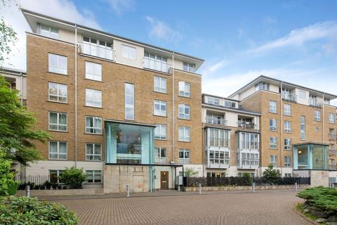 Flat 17, Larch Court Admiral Walk, London, W9 3UA
