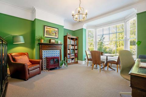10 Britannia Square, Worcester, WR1 3DG