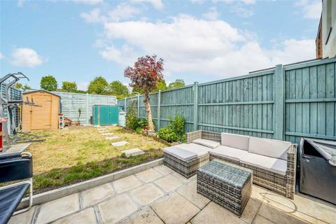 1 bedroom flat for sale, Chapter Road, London NW2