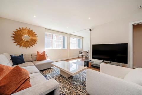 2 bedroom flat for sale, Great Portland Street, London W1W