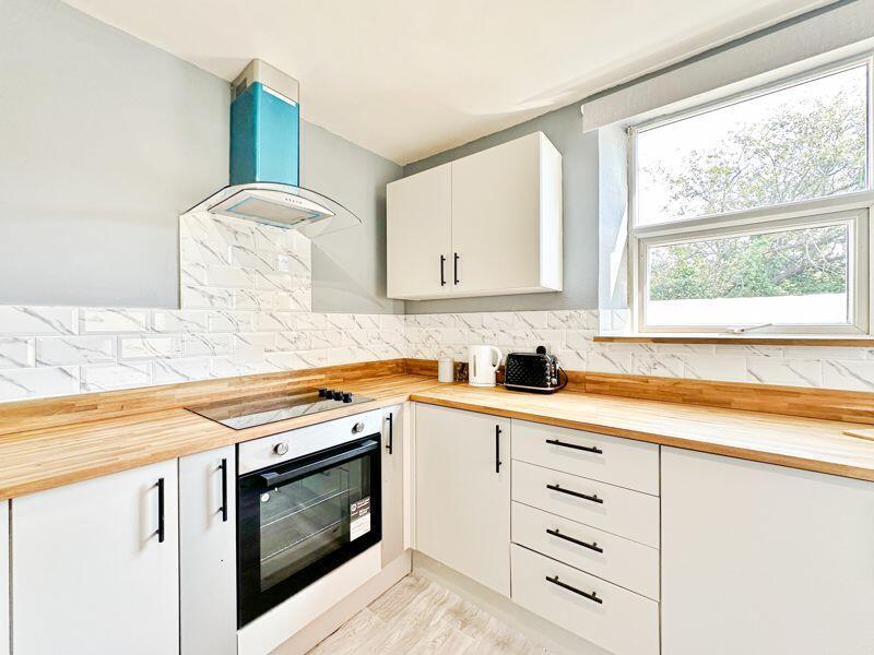 KITCHEN.jpeg