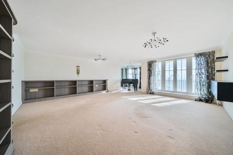 3 bedroom flat for sale, The Esplanade, Esplanade Grande The Esplanade, PO21