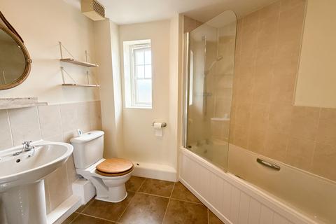 undefined, Ovett Gardens, Gateshead, NE8