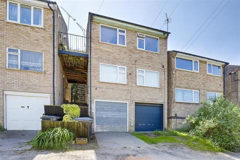 3 bedroom flat for sale, Beckett Court, Gedling NG4