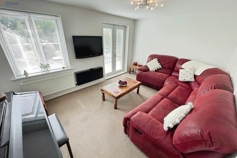 4 bedroom terraced house for sale, Wood Green, Bridgend, Bridgend County. CF31 4DY