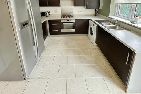 4 bedroom terraced house for sale, Wood Green, Bridgend, Bridgend County. CF31 4DY