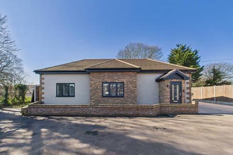 4 bedroom detached bungalow for sale, Maple Crescent, Sidcup DA15