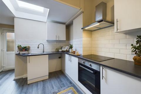 2 bedroom house to rent, Monkswell Street, Liverpool