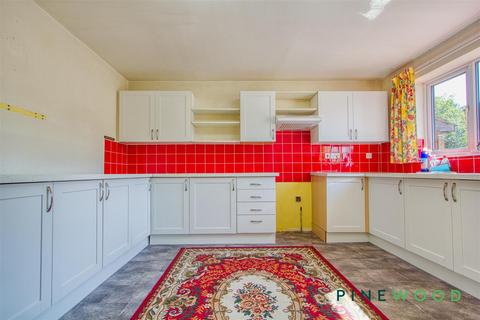 undefined, Broadoaks Close, Chesterfield S41