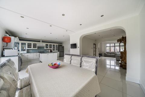 6 bedroom semi-detached house for sale, Weston Drive, Stanmore