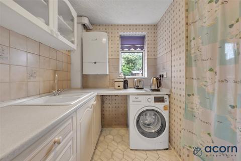 2 bedroom terraced house for sale, Colin Gardens, London NW9