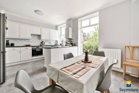 2 bedroom terraced house for sale, St. Bartholomews Court, Surrey GU1