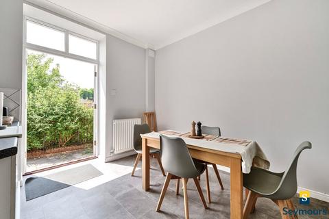 2 bedroom terraced house for sale, St. Bartholomews Court, Surrey GU1