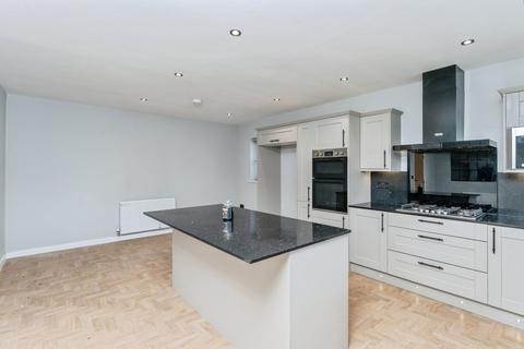 16 Barrfield Road, Rhuddlan, Rhyl, LL18 2RY