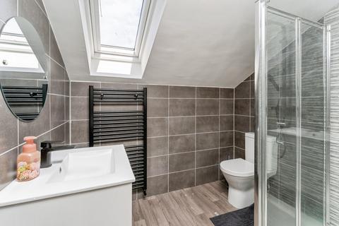 16 Barrfield Road, Rhuddlan, Rhyl, LL18 2RY